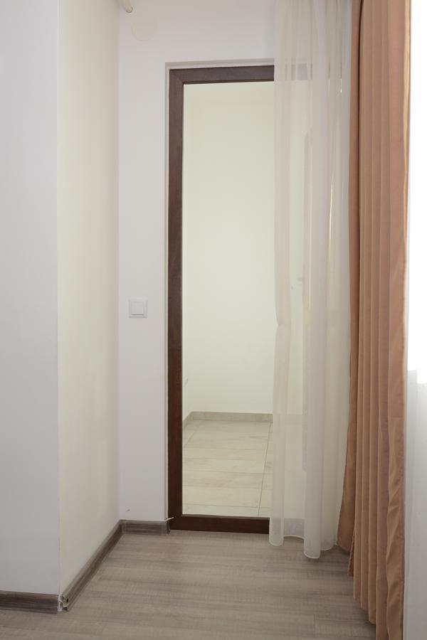 Cozy Apartments - City Center Iasi Exterior foto